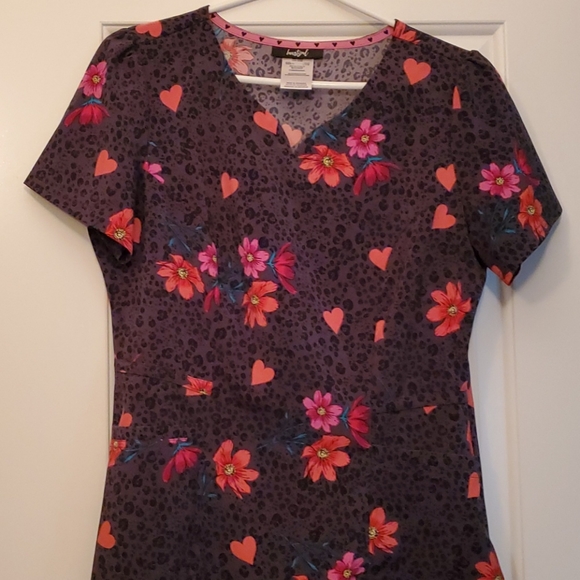 Uniform Top - Picture 3 of 4